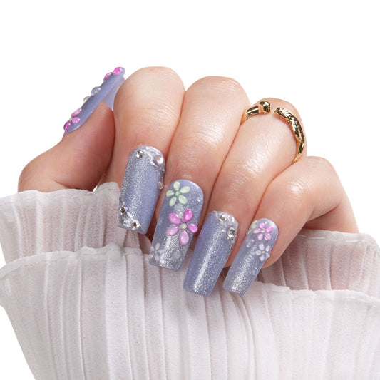 Misty Lilac Bloom Handmade Nails H439