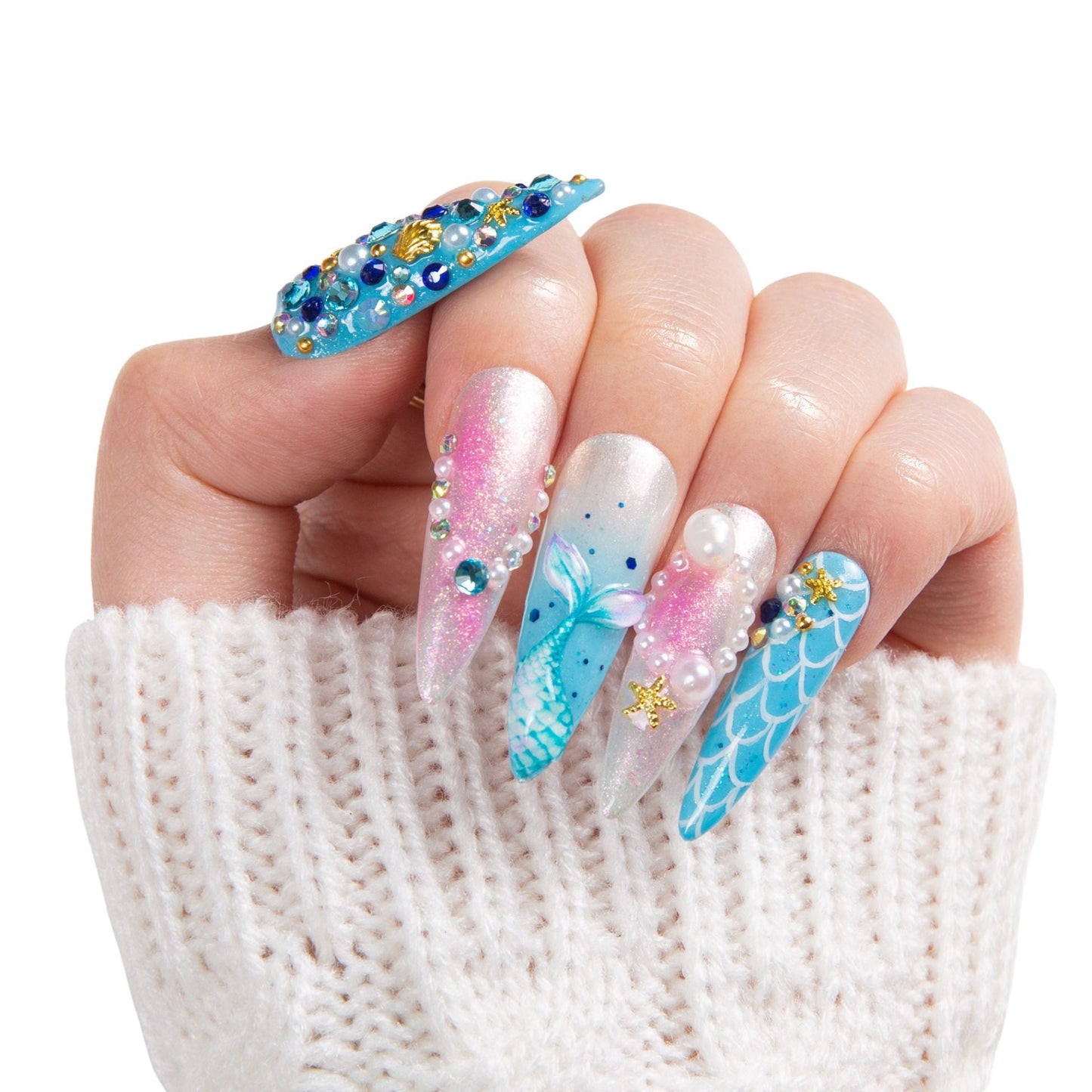 Kiss the Girl Handmade Nails H455