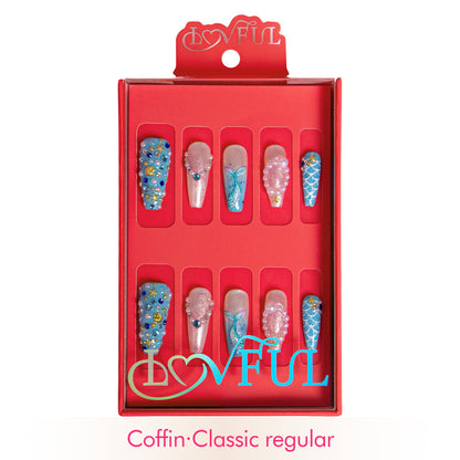 Kiss the Girl Handmade Nails H455