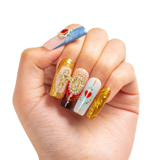 Crown of the Fairest Handmade Nails H491