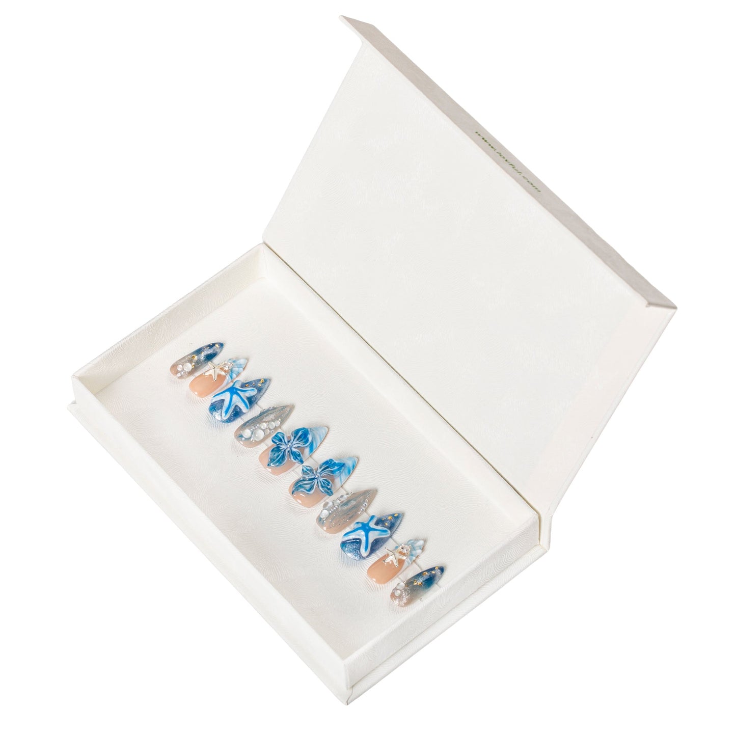 Ocean Lullaby Handmade Nails H497