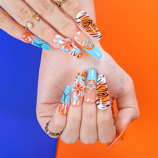 Sunburn Safari Handmade Nails H554