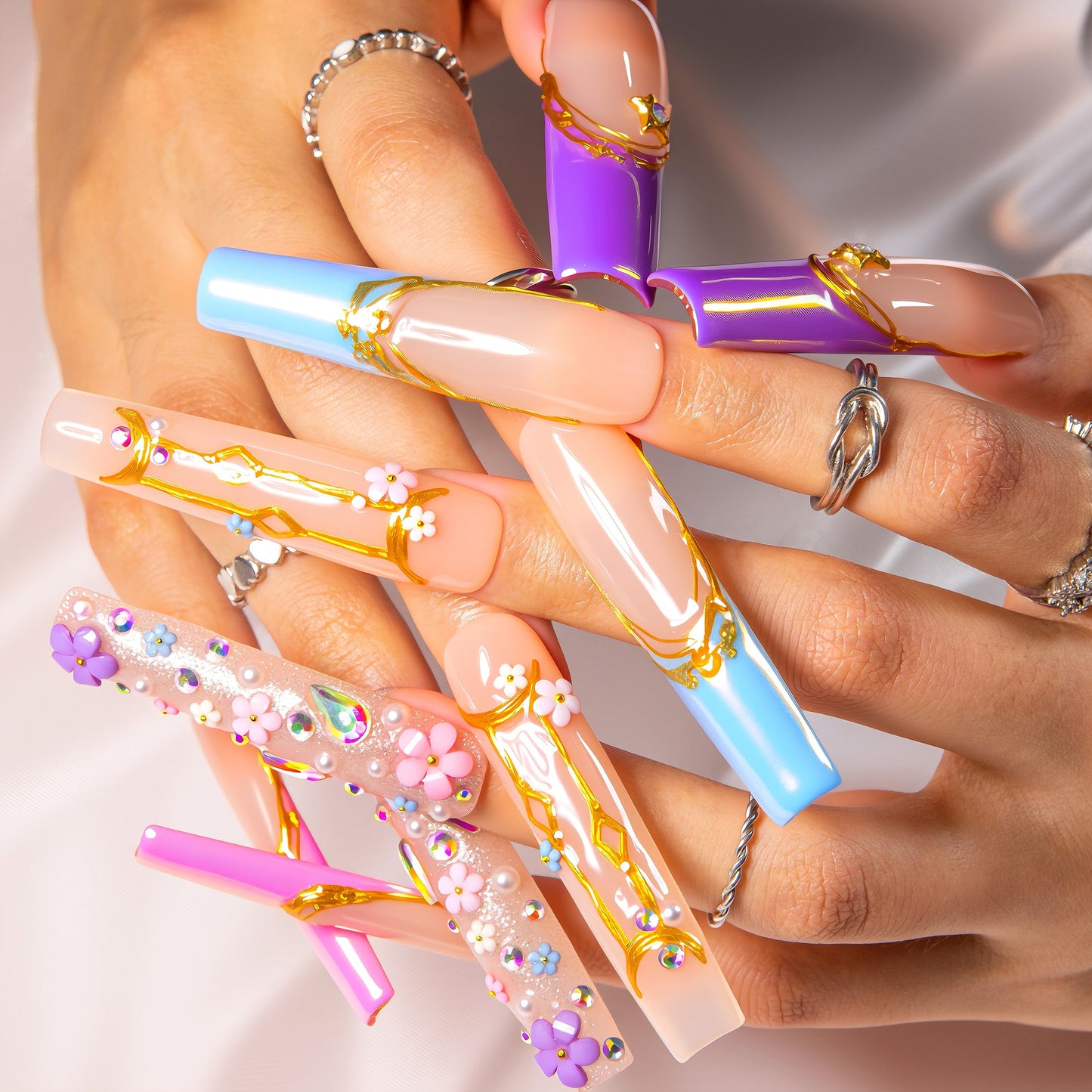 Gemini in Full Bloom Handmade Nails H587