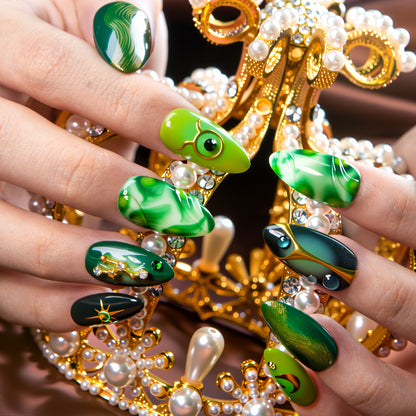 Taurus in Retrograde Handmade Nails H598