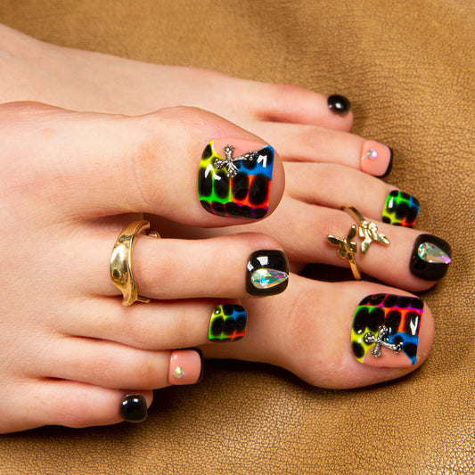 Young Forever T28 Toe Nails