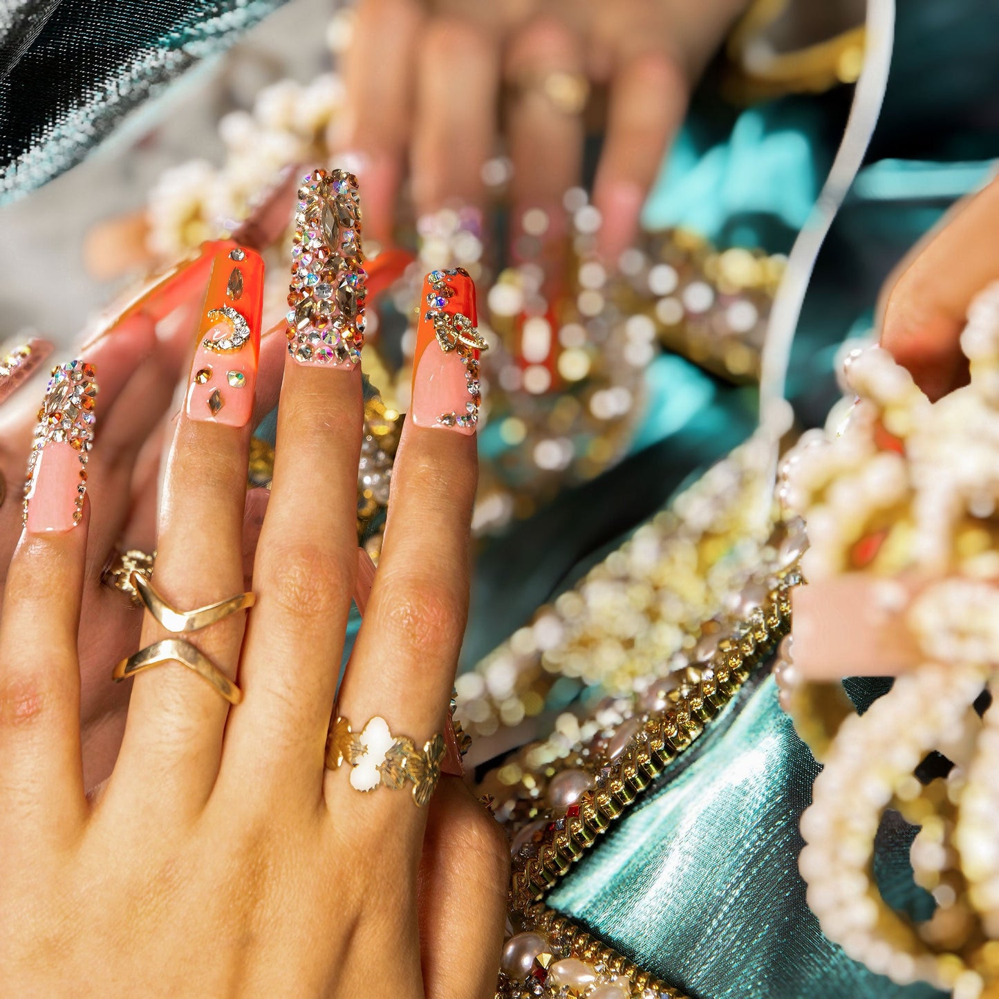 Neon Moon Cancer Handmade Nails H590