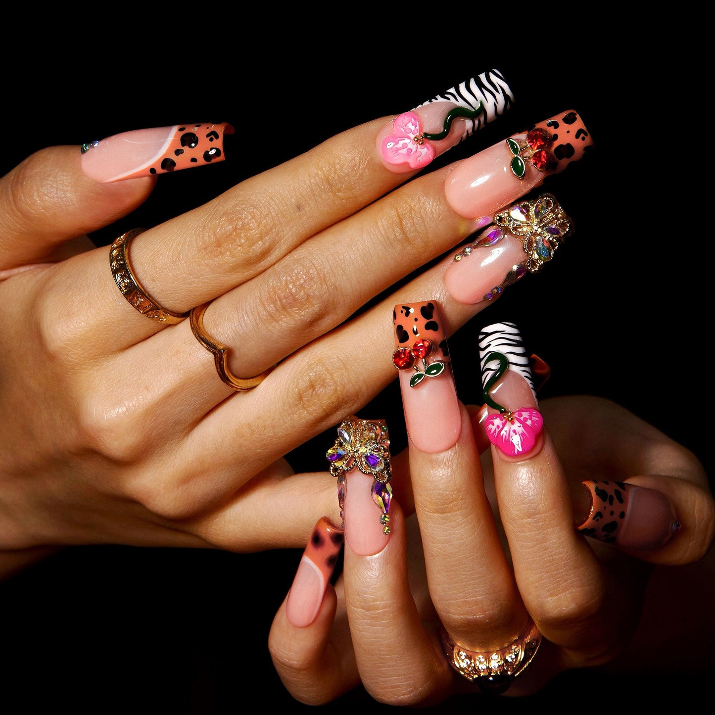 Forbidden Fruit Energy Handmade Nails H572