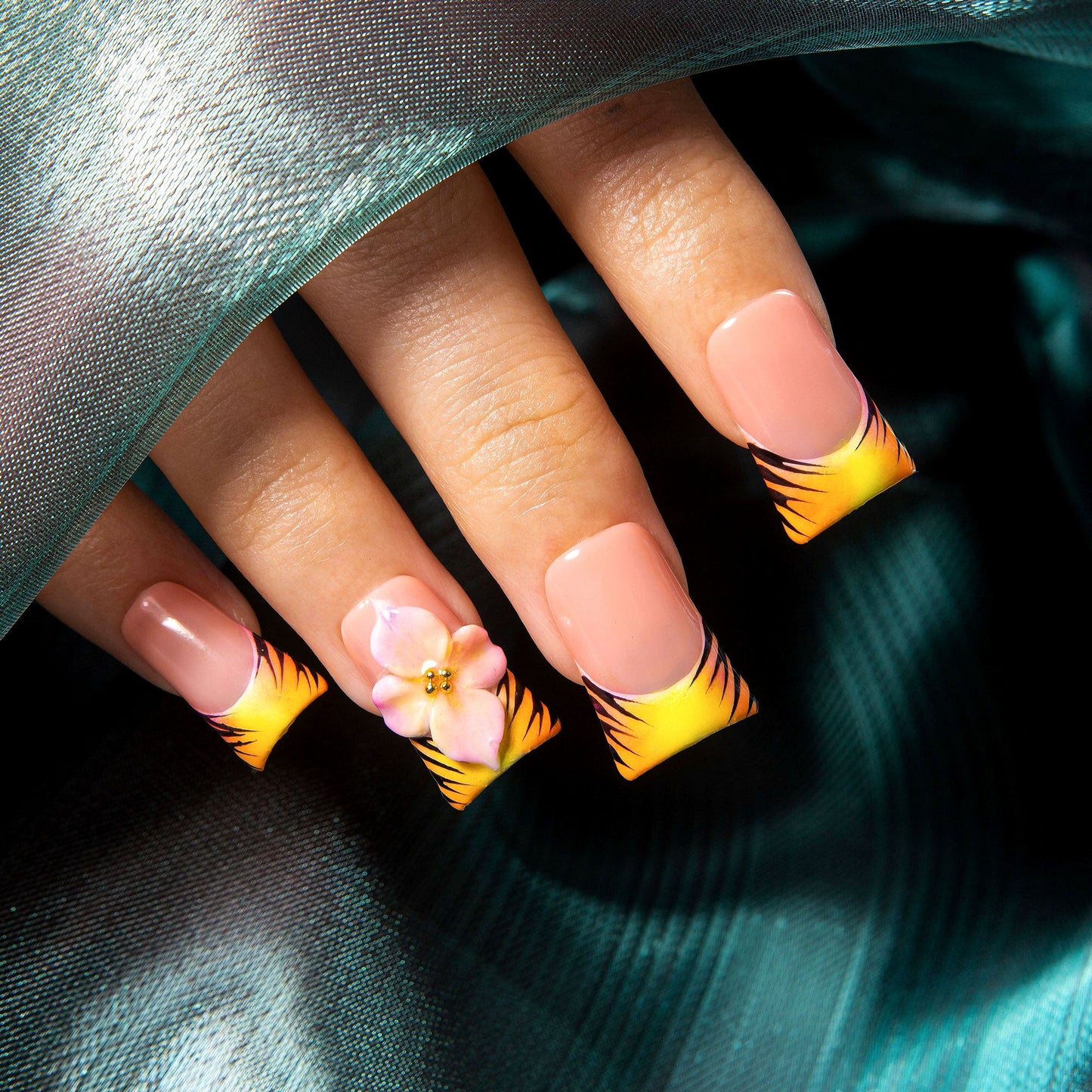 Hello, Drama Handmade Nails H579