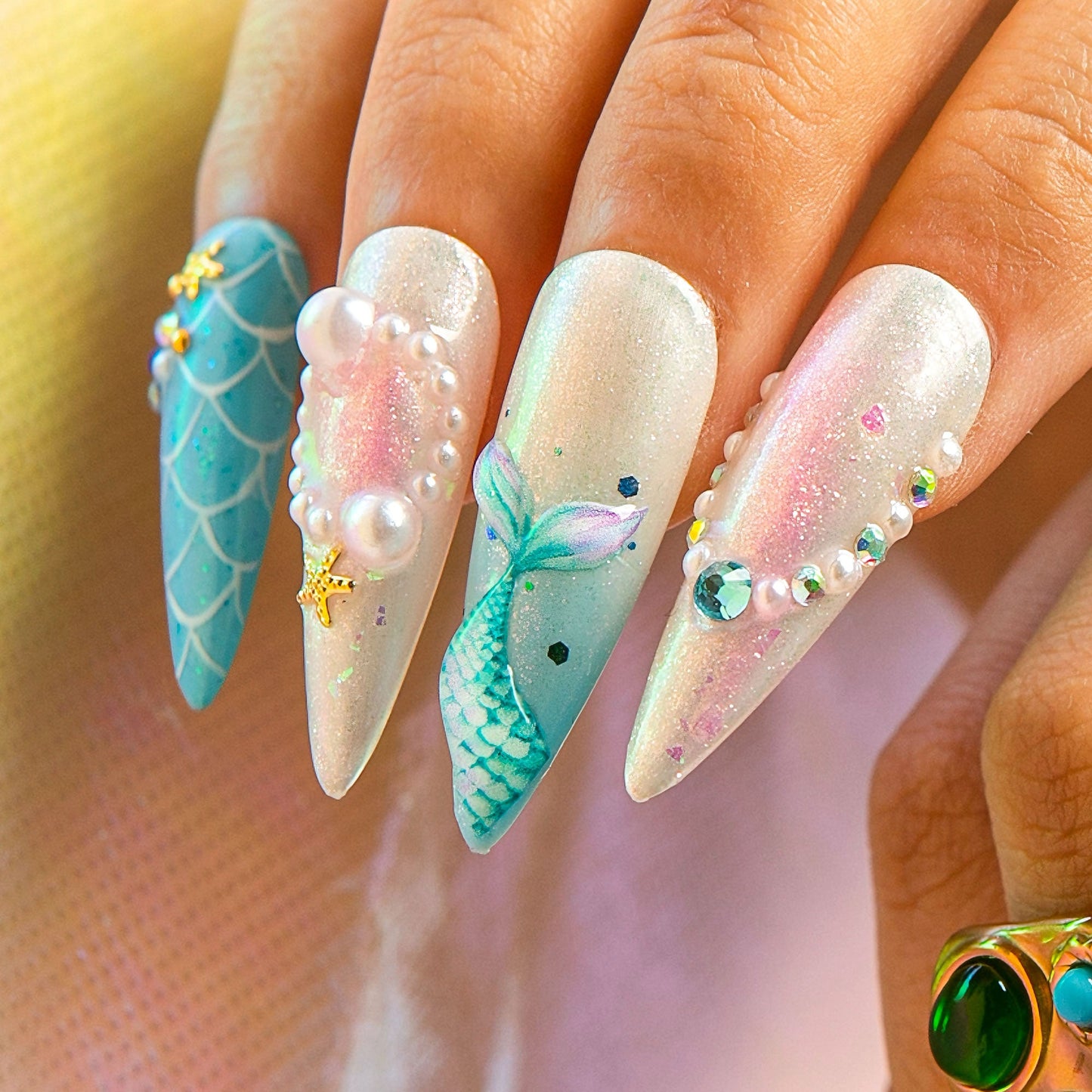 Kiss the Girl Handmade Nails H455