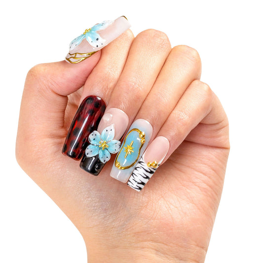 Rebel Frost Handmade Nails H494