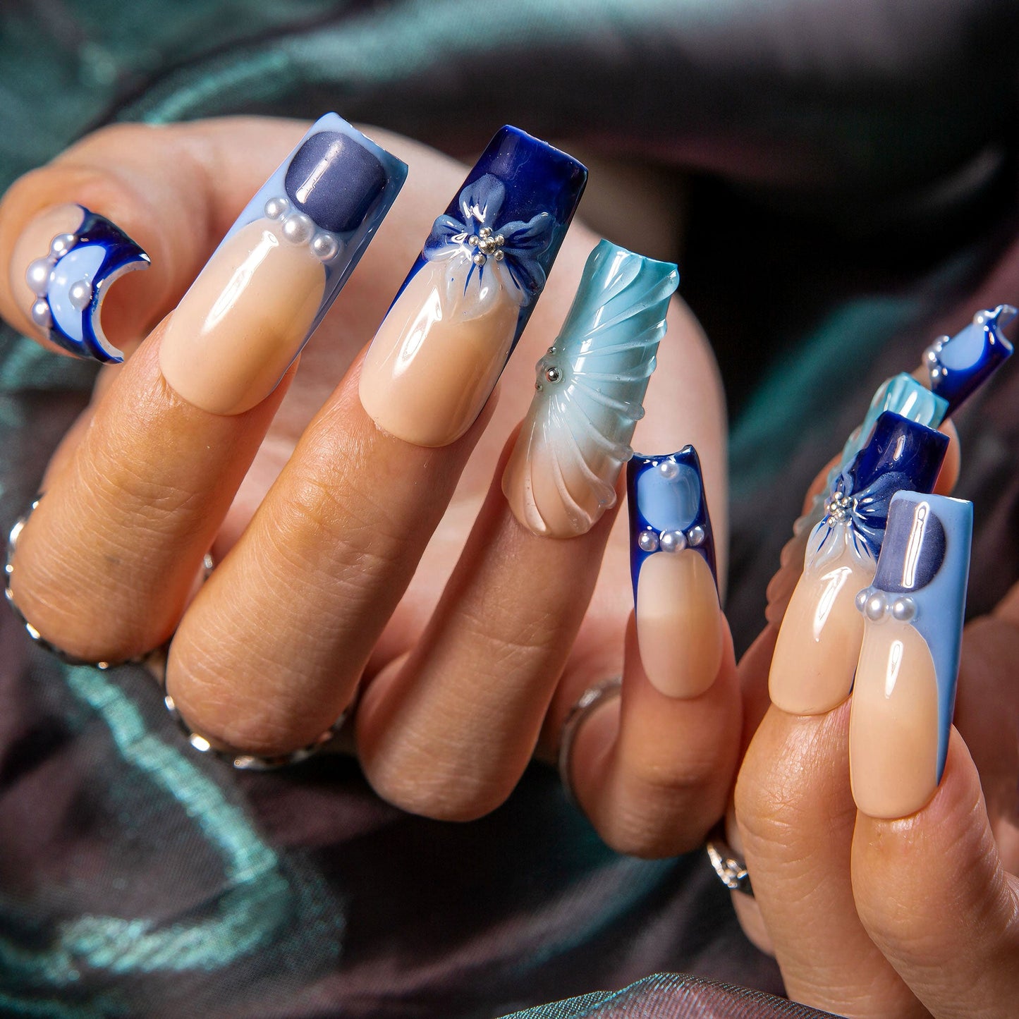 Bora Bora Glow Handmade Nails H548