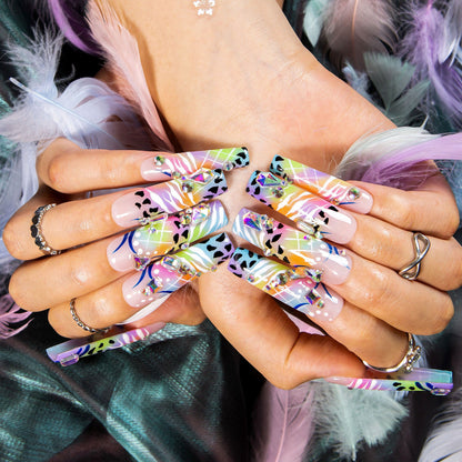 Hyper Animalia Handmade Nails H610