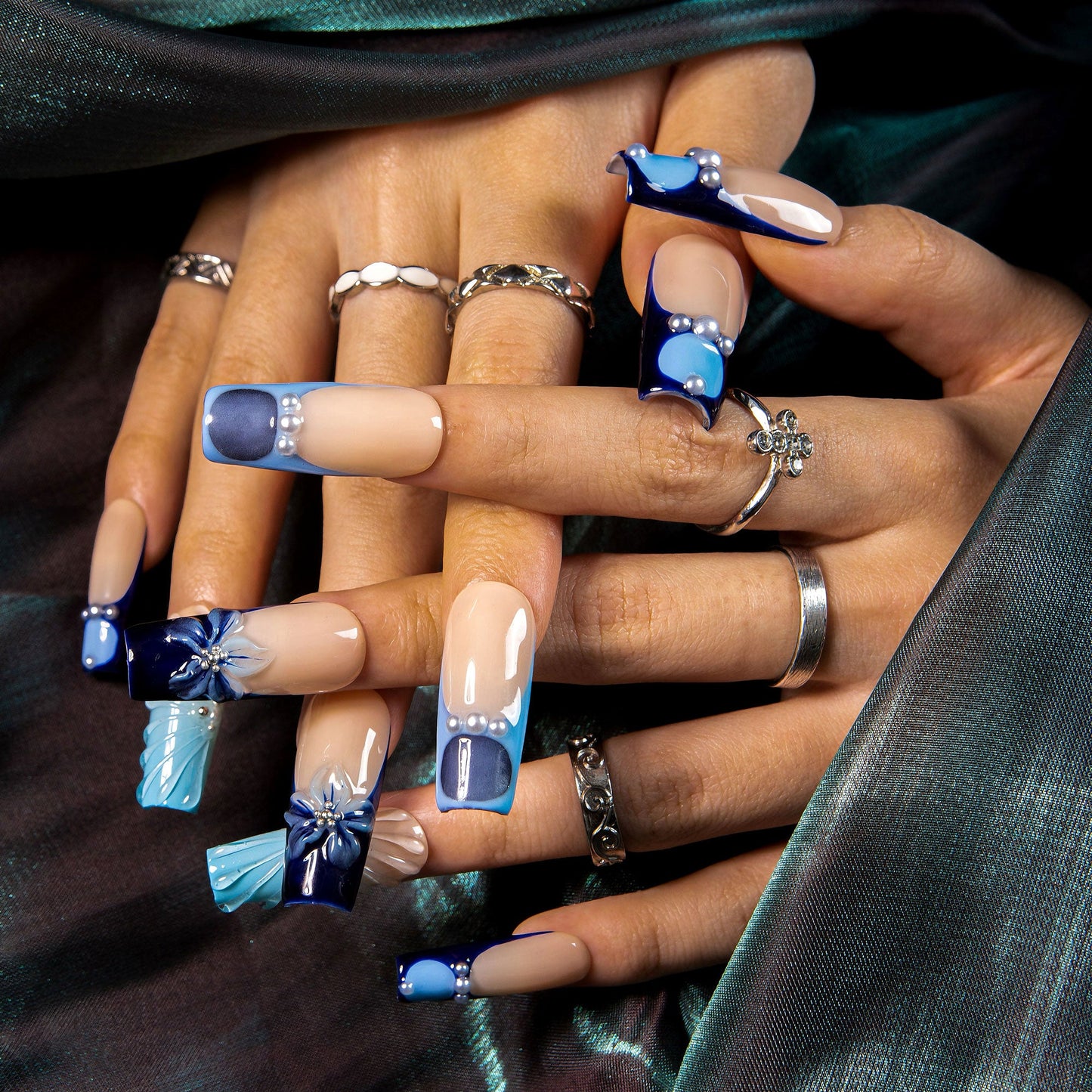 Bora Bora Glow Handmade Nails H548